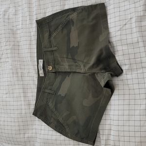 Abercrombie & Fitch shorts